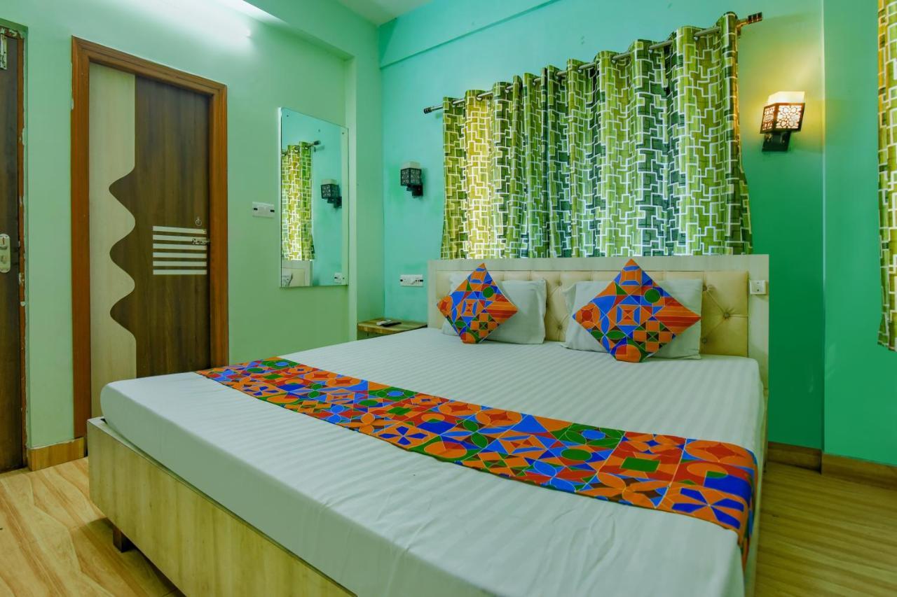 Fabexpress Apollo Hotel 3*